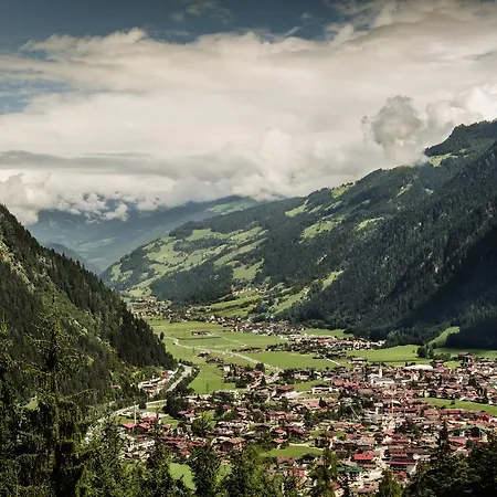 Chillertal Hotell